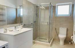 Apartament de 2 camere, 60 mp, nou, terasa 40 mp, parcare, zona strazii Maramuresului