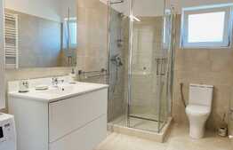 Apartament de 3 camere, 80 mp, parcare, zona strazii Maramuresului