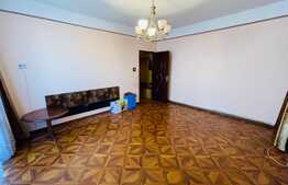 Apartament de vanzare, 2 camere, etaj intermediar, zona strazii Horea 