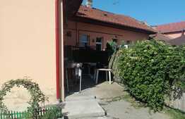 Casa cuplata, finisata, 28 mp utili, Parcul Feroviarilor