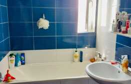 Apartament decomandat, 2 camere, 50 mp, parcare, zona Taietura Turcului