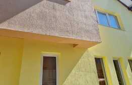 Oportunitate! De vanzare casa tip duplex in zona Terra!