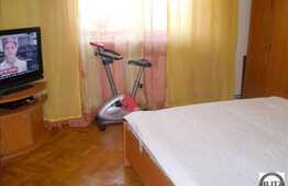 Vanzare 3 camere, decomandat, 75 mp utili, zona Piata Engels, garaj inclus