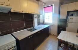 Apartament 3 camere, semidecomandat, zona strazii Horea