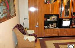 4 camere decomandate, 85 mp, zona strazii Titulescu. Bloc izolat termic!