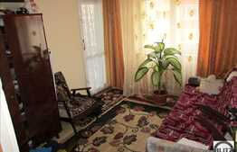 4 camere decomandate, 85 mp, zona strazii Titulescu. Bloc izolat termic!