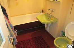 4 camere decomandate, 85 mp, zona strazii Titulescu. Bloc izolat termic!