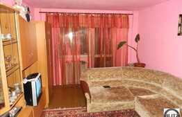 Vanzare apartament 3 camere decomandate, 66.7 mp, zona Piata Marasti