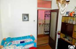 Vanzare apartament 3 camere decomandate, 66.7 mp, zona Piata Marasti