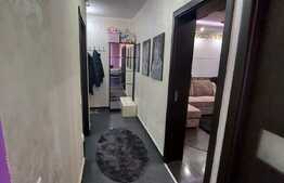 Apartament 2 camere, la cheie, 52 mp., zona Porii