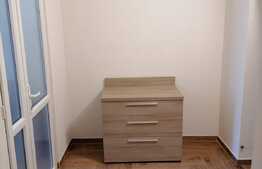 Apartament semidecomandat, pretabil pentru o familie sau cuplu, Astra 