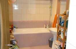 Vanzare apartament cu 2 camere, zona Porii, 57 mp utili, imobil nou