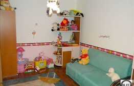 3 camere, 68 mp plus 35 mp TERASA, zona pietei agro-alimentare