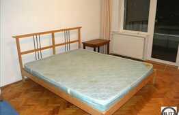 Apartament 3 camere, la 5 minute de Piata Cipariu. AC si loc de parcare!