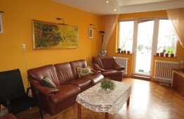 Apartament 3 camere, 90 mp, garaj, 2 balcoane, zona Alexandru Vlahuta