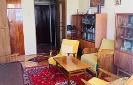 Apartament 2 camere , decomandate ,geam la baie ,zona Pietei Flora!