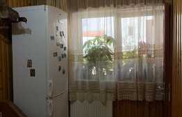 Apartament 2 camere, decomandat, 50 mp, zona strazii Bucuresti