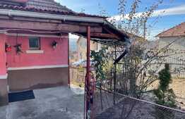 Casa individuala cu teren 442, front de 16 ml, zona Dambul Rotund