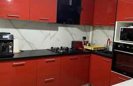 De vanzare casa cuplata, 71 mp utili, curte comuna,zona linistita