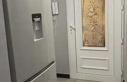 De vanzare casa cuplata, 71 mp utili, curte comuna,zona linistita