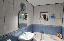 3 camere decomandate, 2 balcoane inchise, etaj intermediar, zona Gheorghe Doja