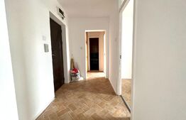 Apartament 2 camere, decomandat, 2 locuri de parcare, Astra