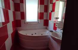 Apartament de 2 camere, decomandat, 60 mp, zona Porii!