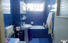 De vanzare apartament 4 camere decomandate, zona Aleea Retezat. Boxa inclusa!