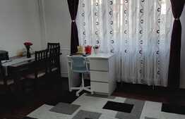 Apartament decomandat, 2 camere, etaj intermediar 40 mp + balcon, zona Mc Donalds Minerva