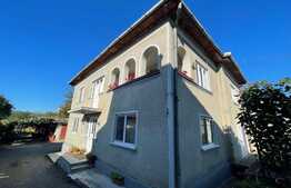 Casa individuala + anexa si gospodarie , 247 mp , 3 nivele,  1669 gradina, Gilau 