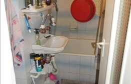 Zona Aleea Clabucet, vanzare 2 camere decomandate 40 mp. Boxa inclusa!