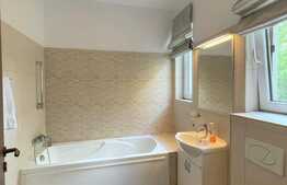 Apartament 2 camere, 70 mp, gradina, parcare, zona Andrei Muresanu