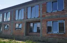 Duplex de 120 mp utili, 4 camere, imobil nou, Stupini!