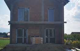 Duplex de 120 mp utili, 4 camere, imobil nou, Stupini!