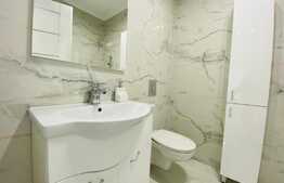 Apartament cu 3 camere, 65 mp, prima inchiriere, garaj, zona Vivo