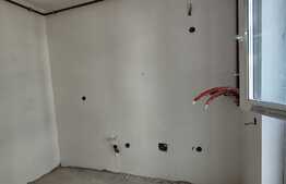 Apartament cu 3 camere, 61 mp, decomandat