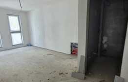 Apartament cu 3 camere, 61 mp, decomandat