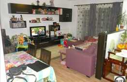 2 camere in zona TERRA, 52 mp plus 11 mp balcon, loc de parcare