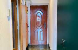 Apartament de 2 camere, 55 mp, parcare, decomandat, zona Piata Abator