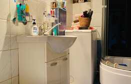 Apartament de 2 camere, 55 mp, parcare, decomandat, zona Piata Abator