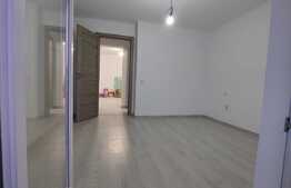 Apartament 3 camere, 2 bai, 65mp, parcare, zona Cetății!