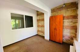 Vila renovata, 372 mp, curte proprie de aprox 300 mp, zona piata Cipariu