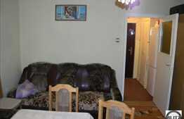 Apartament 1 camera de vanzare, 28 mp utili, zona Parang