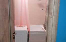 Apartament 2 camere, decomandat, 52 mp., zona Terra