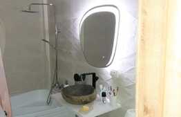 Apartament 2 camere, decomandat, 52 mp., zona Terra