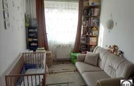 Vanzare 3 camere, 60 mp, zona strazii Liviu Rebreanu, loc parcare in parking