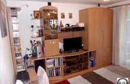 Vanzare 3 camere, 60 mp, zona strazii Liviu Rebreanu, loc parcare in parking