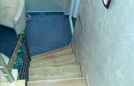 Apartament pe 2 nivele, la casa, in zona strazii Donath. Loc de parcare!