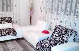 Apartament pe 2 nivele, la casa, in zona strazii Donath. Loc de parcare!