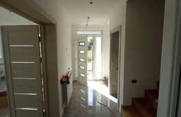 Vila spatioasa cu finisaje moderne, 120mp utili, 540 mp teren, Stupini